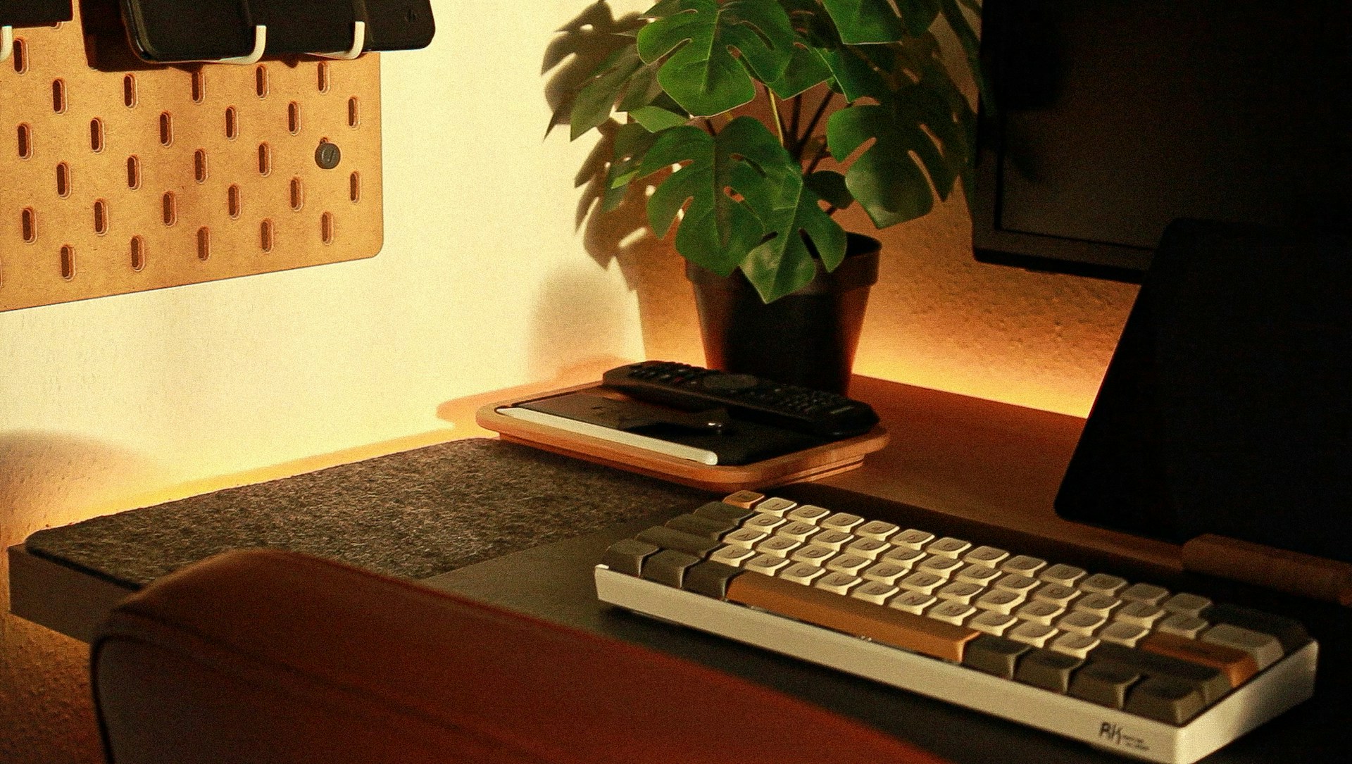 Desk accessories that support productivity